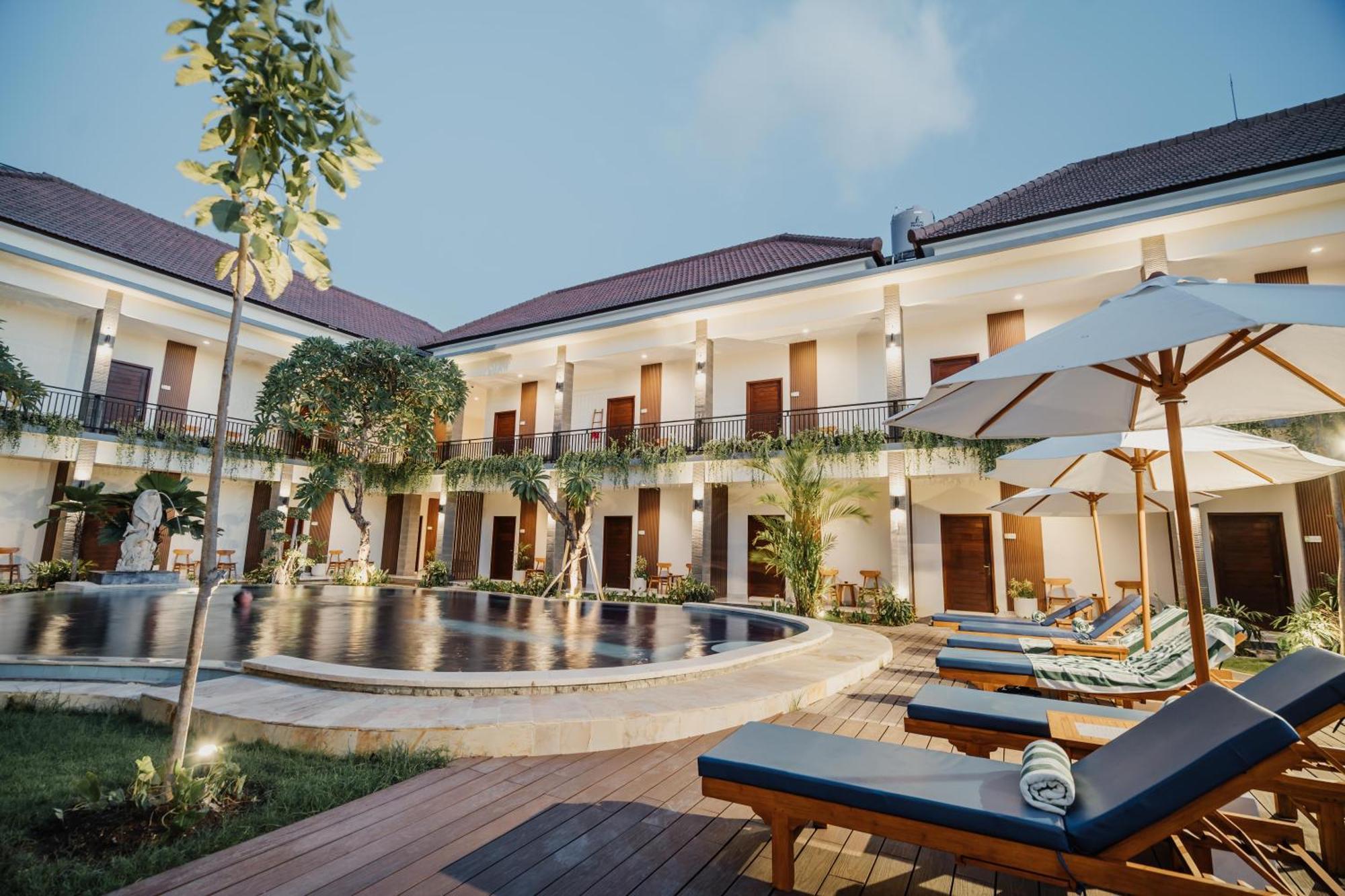 You Suite Seminyak Legian Buitenkant foto
