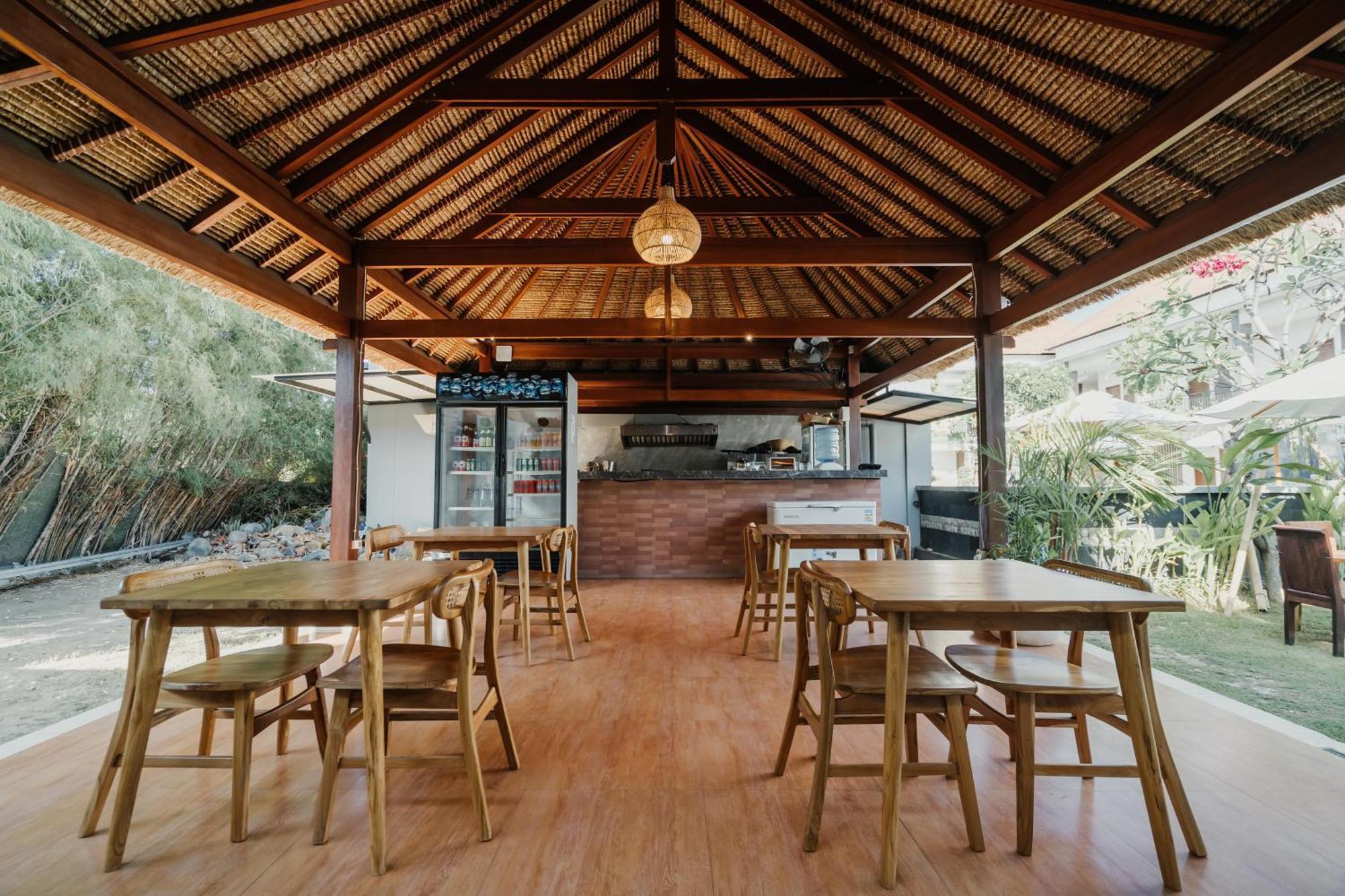 You Suite Seminyak Legian Buitenkant foto