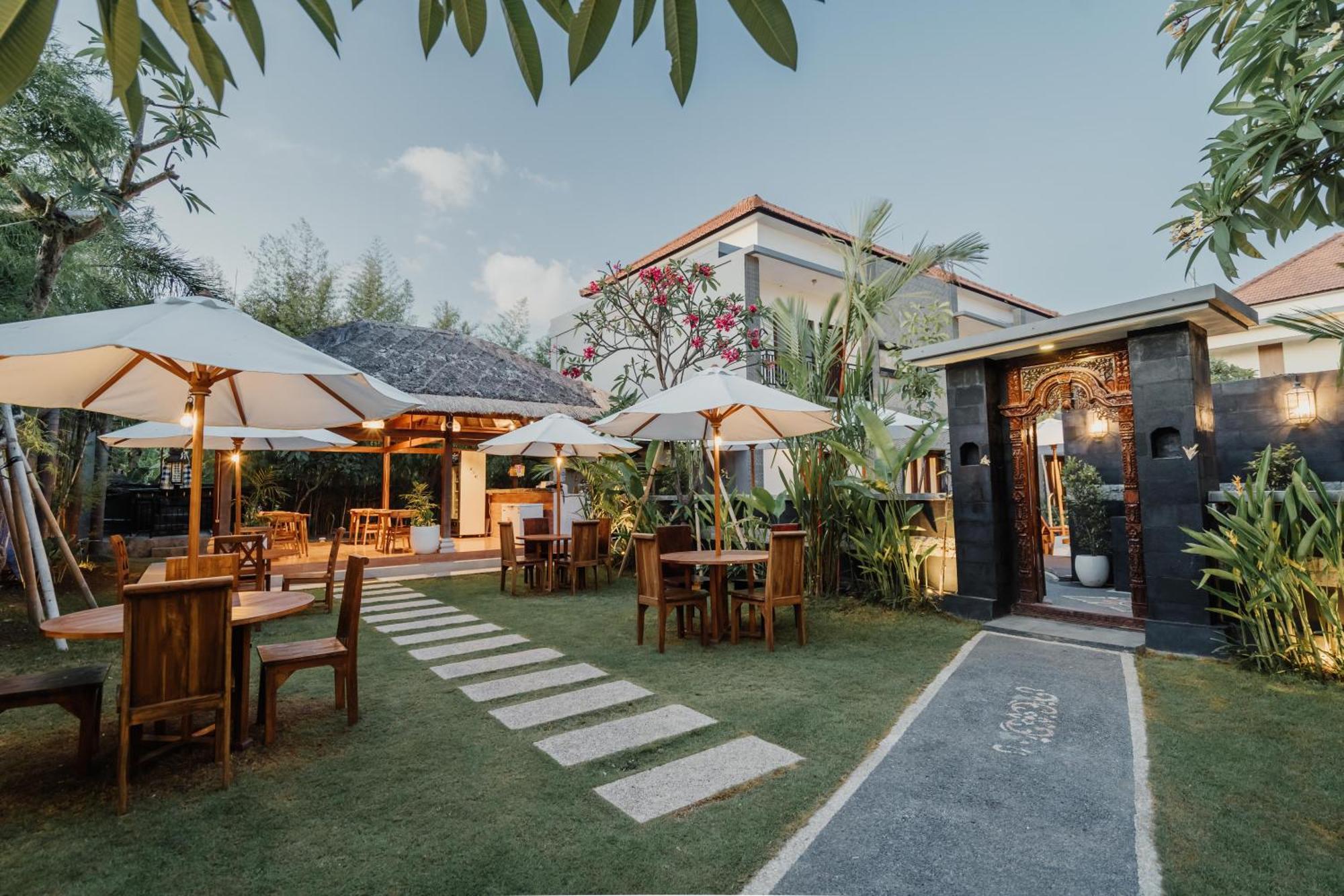 You Suite Seminyak Legian Buitenkant foto