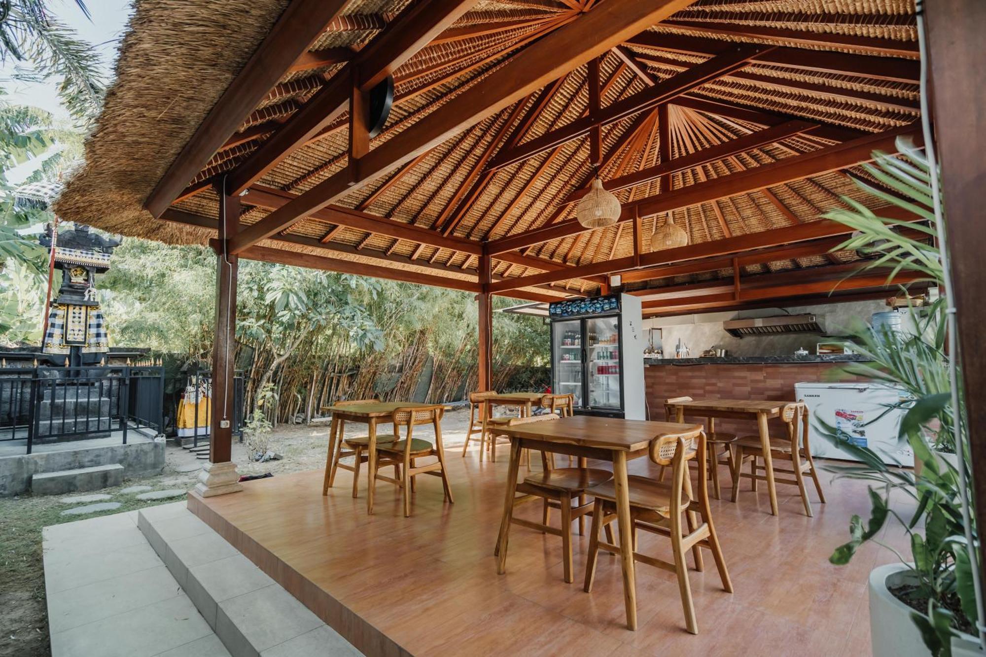 You Suite Seminyak Legian Buitenkant foto